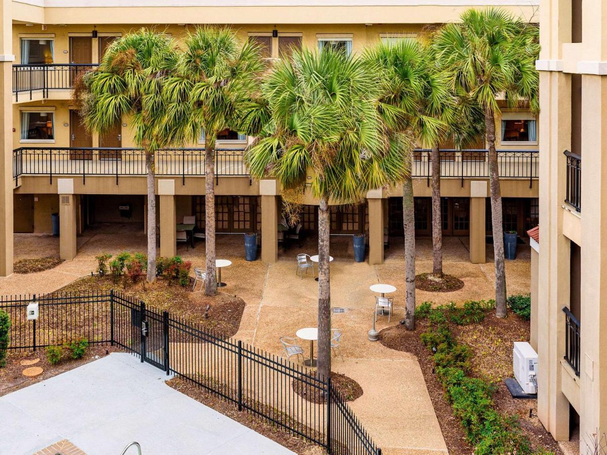 Comfort Baton Rouge South I-10 Hotel