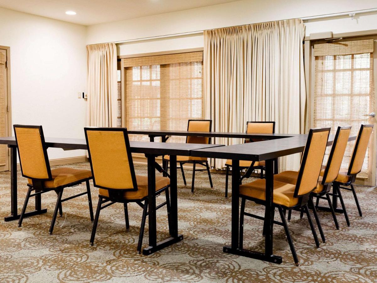 Hotel Comfort Baton Rouge South I-10 Inniswold