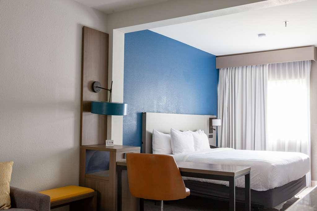 Hotel Comfort Baton Rouge South I-10
