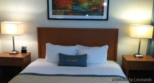 Comfort Baton Rouge South I-10 3*