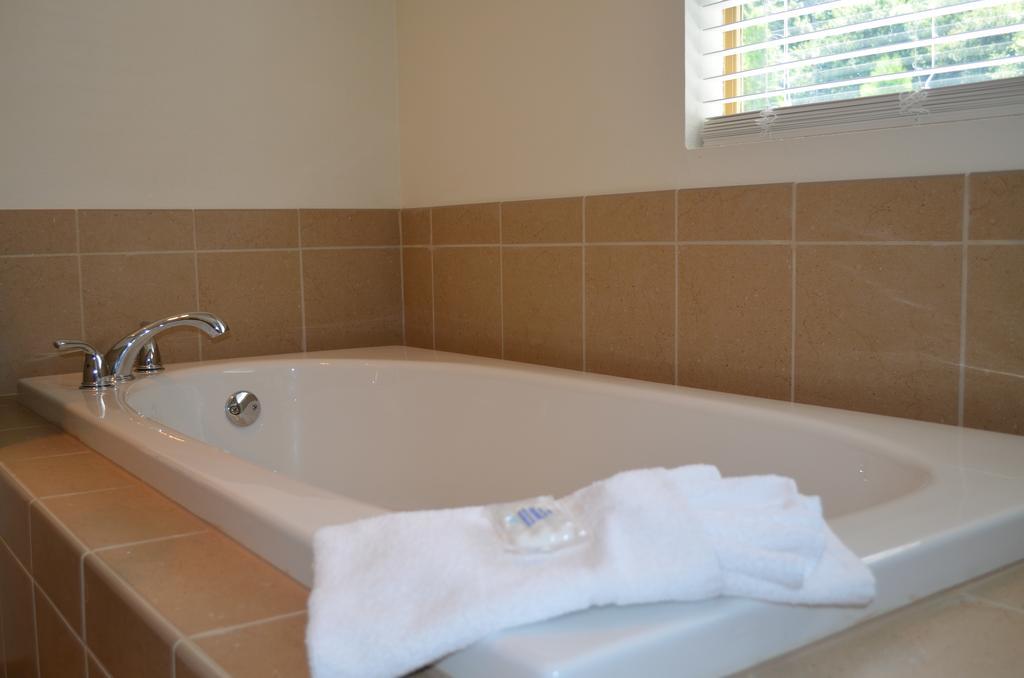 Hotel Comfort Baton Rouge South I-10 3*